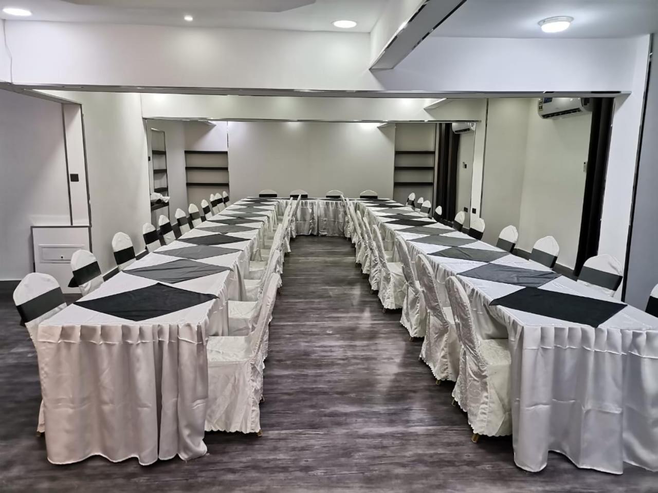 Al Hussam Hotel Apartments Rusayl Zewnętrze zdjęcie
