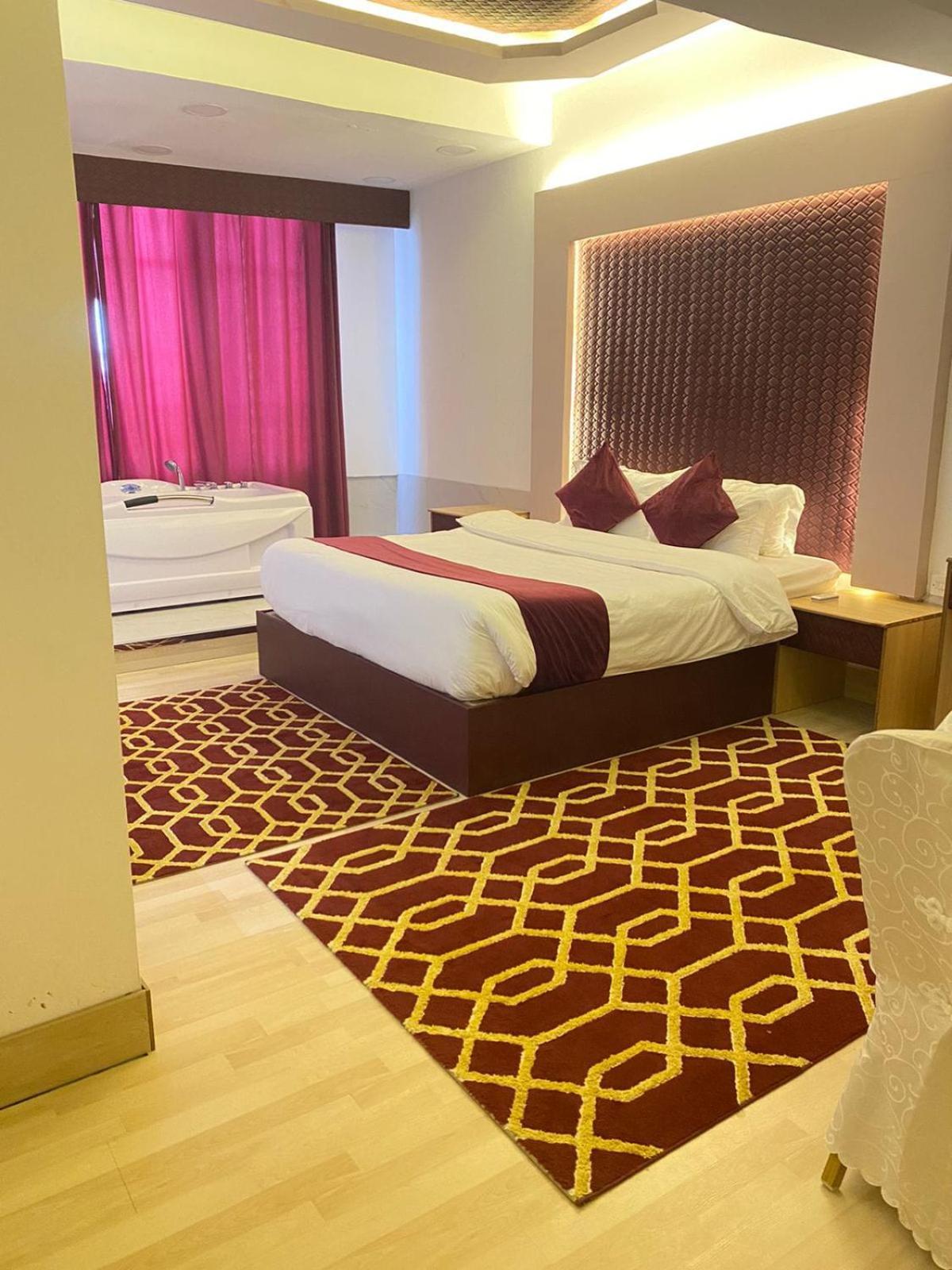 Al Hussam Hotel Apartments Rusayl Zewnętrze zdjęcie